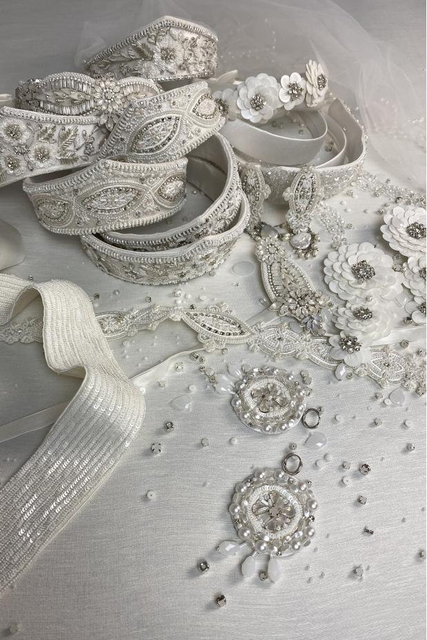 
						Ободок Повязка свадебный