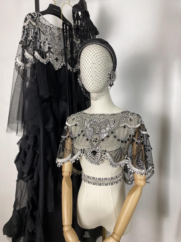 Накидка вечерняя с камнями