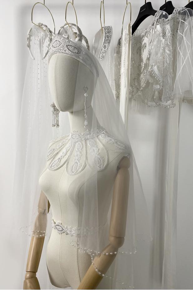 
						Воротник оплечье Белава