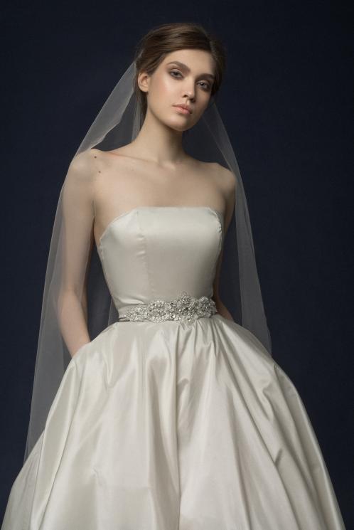 Пышное классическое свадебное платье FILONA