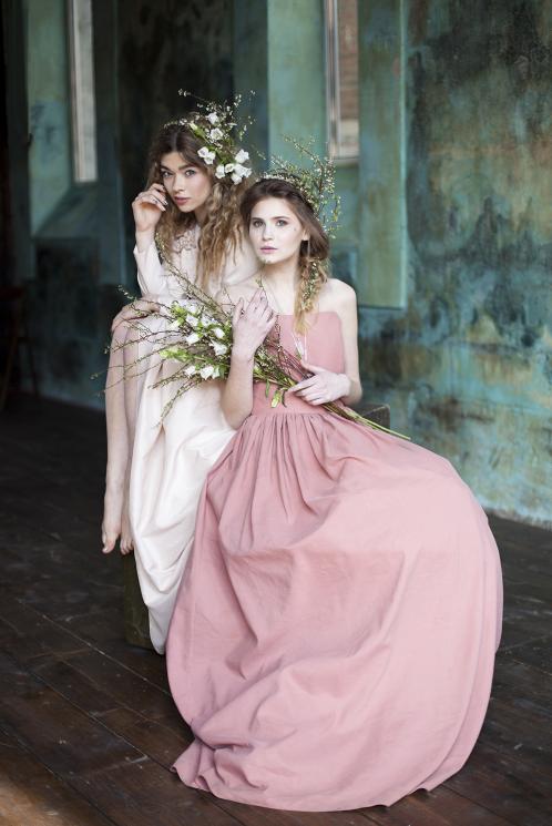 Розовое свадебное платье Crisanti