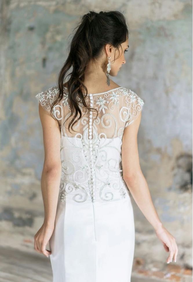 Накидка длинная с вышивкой бисером