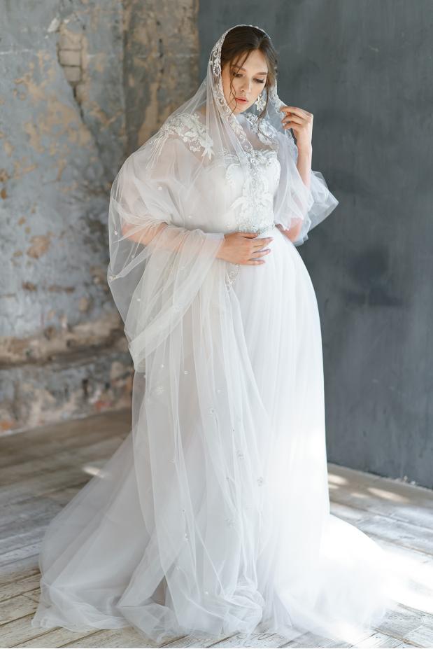 ФАТА С ВЫШИВКОЙ РУЧНОЙ РАБОТЫ АРТ.7327