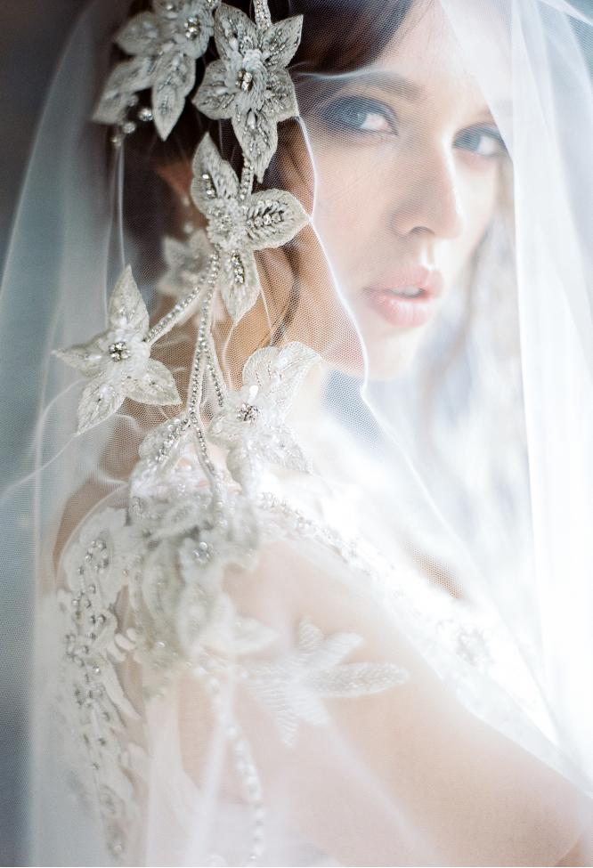 ФАТА С ВЫШИВКОЙ РУЧНОЙ РАБОТЫ АРТ.7325