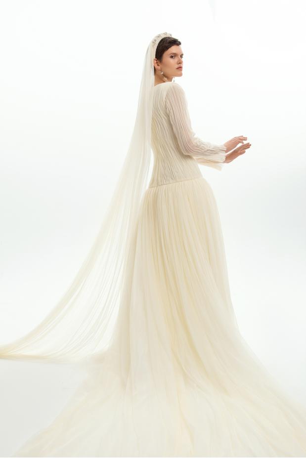 ФАТА НА ОБОДКЕ С ВЫШИВКОЙ