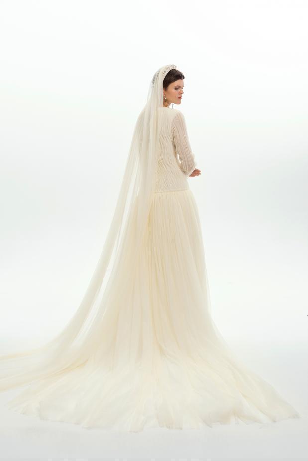 ФАТА НА ОБОДКЕ С ВЫШИВКОЙ