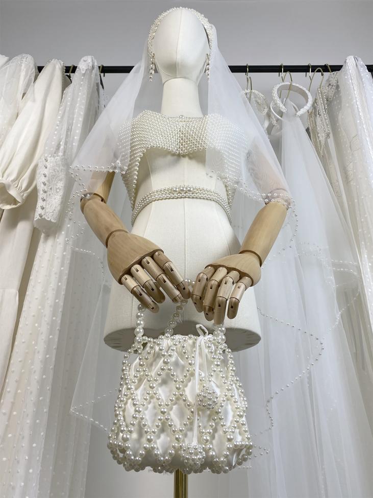 Сумочка из жемчуга