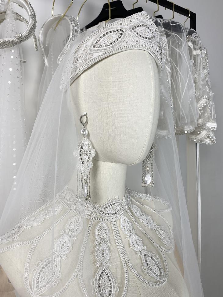 Кокошник Белава